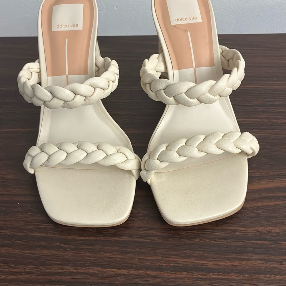 Dolce Vita Cream Chunky Heel Mules - Picture 3 of 5